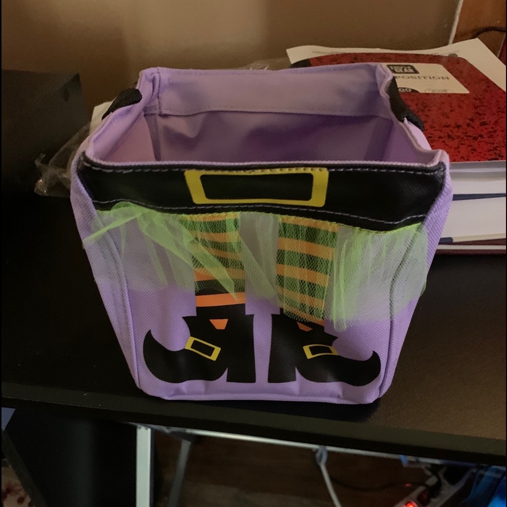 Thirty one Halloween tote